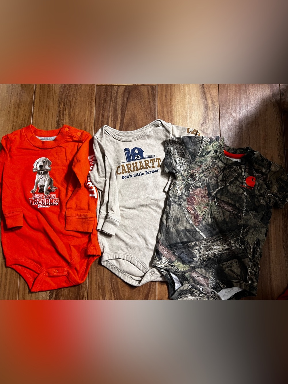 9M Carhartt Shirts